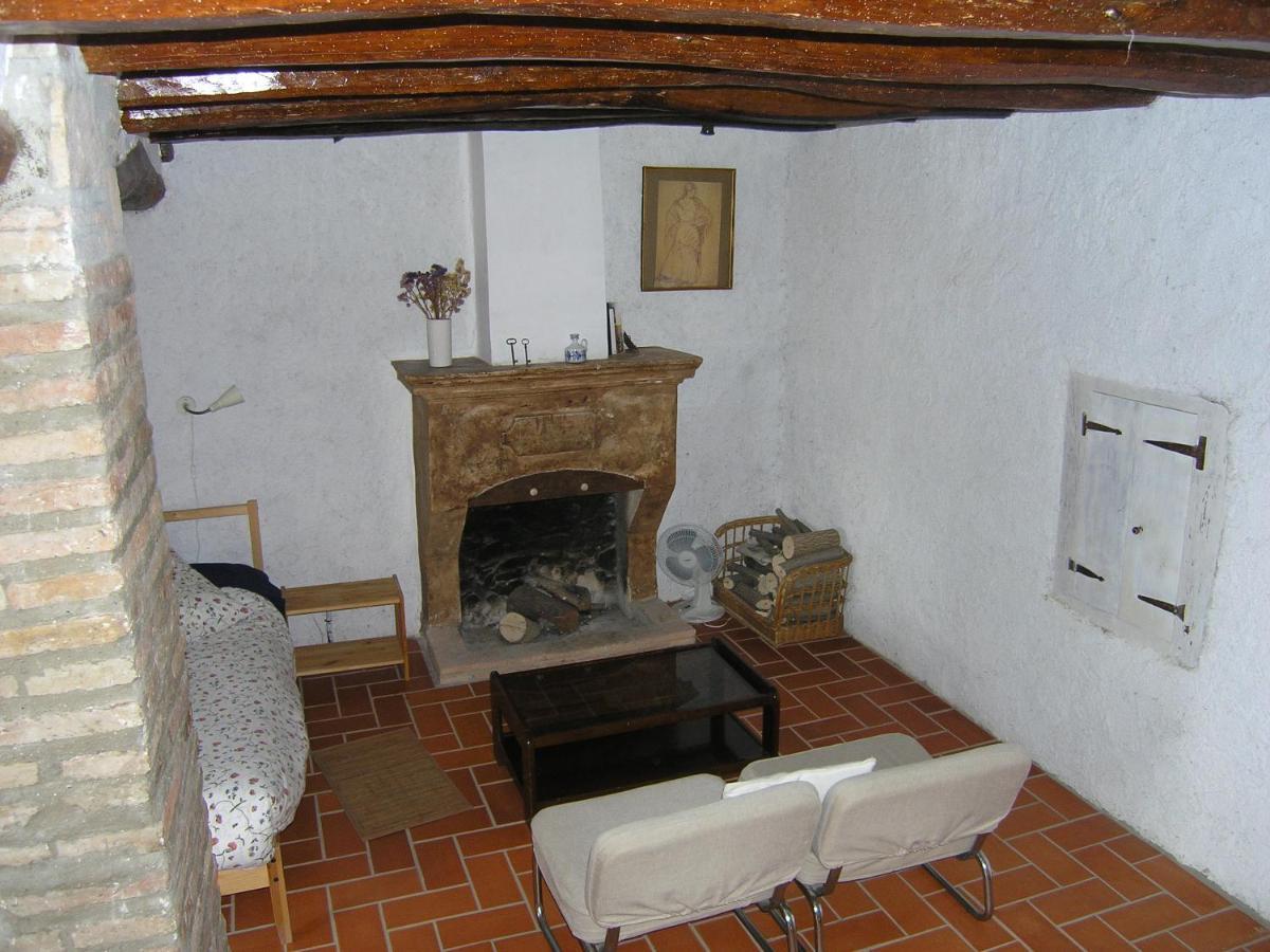 Cal Joanet, acollidora caseta a Gratallops Exterior foto