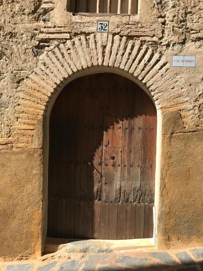 Cal Joanet, acollidora caseta a Gratallops Exterior foto